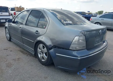 2005 Volkswagen Jetta Gls 2.0L из США, поврежденный, VIN 3VWSK69M45M025643